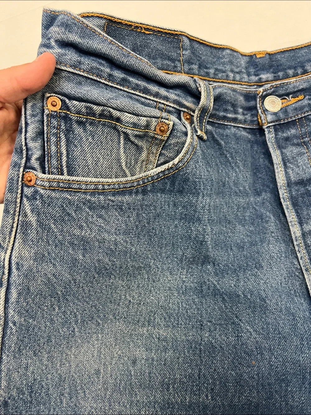Levi's 501 Original Fit Jeans VTG mid Y2K Men's Medium Wash Distressed Grange